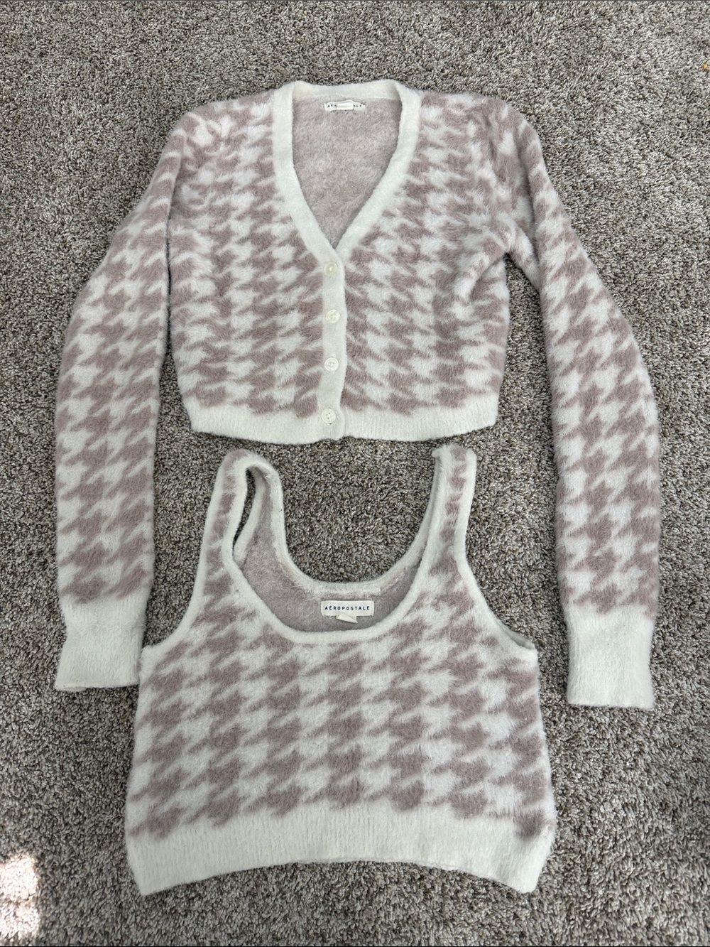 Aeropostale Cream & Dusty Pink Houndstooth Knit Cardigan + Tank Set